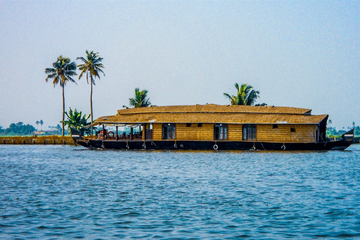 Kerala Travel Guide