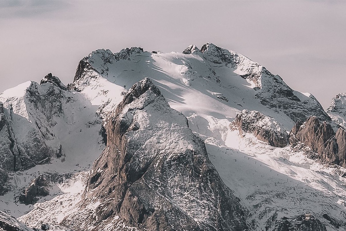 Switzerland Travel Guide